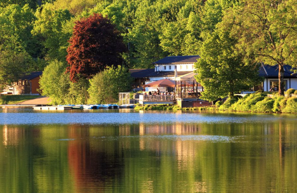 Vakantiepark Saarbrücken: parken in het Saarland, van Bostalsee tot de Saarschleife